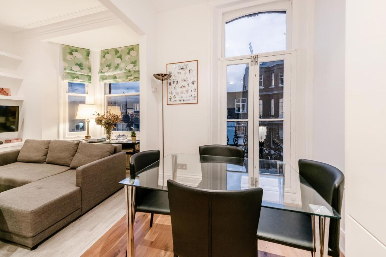 Lovely 2 Bedroom Flat In The Heart Of Chelsea Londen Buitenkant foto