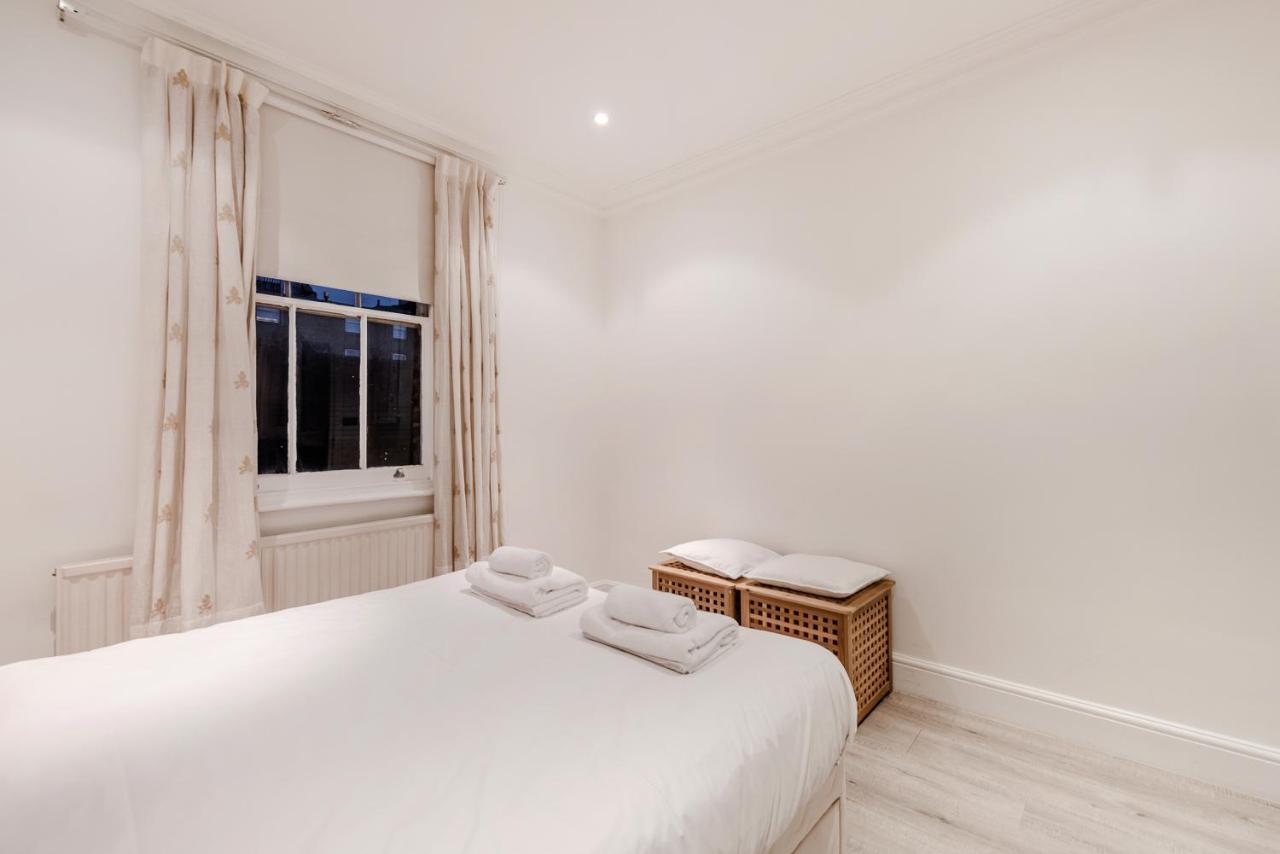Lovely 2 Bedroom Flat In The Heart Of Chelsea Londen Buitenkant foto