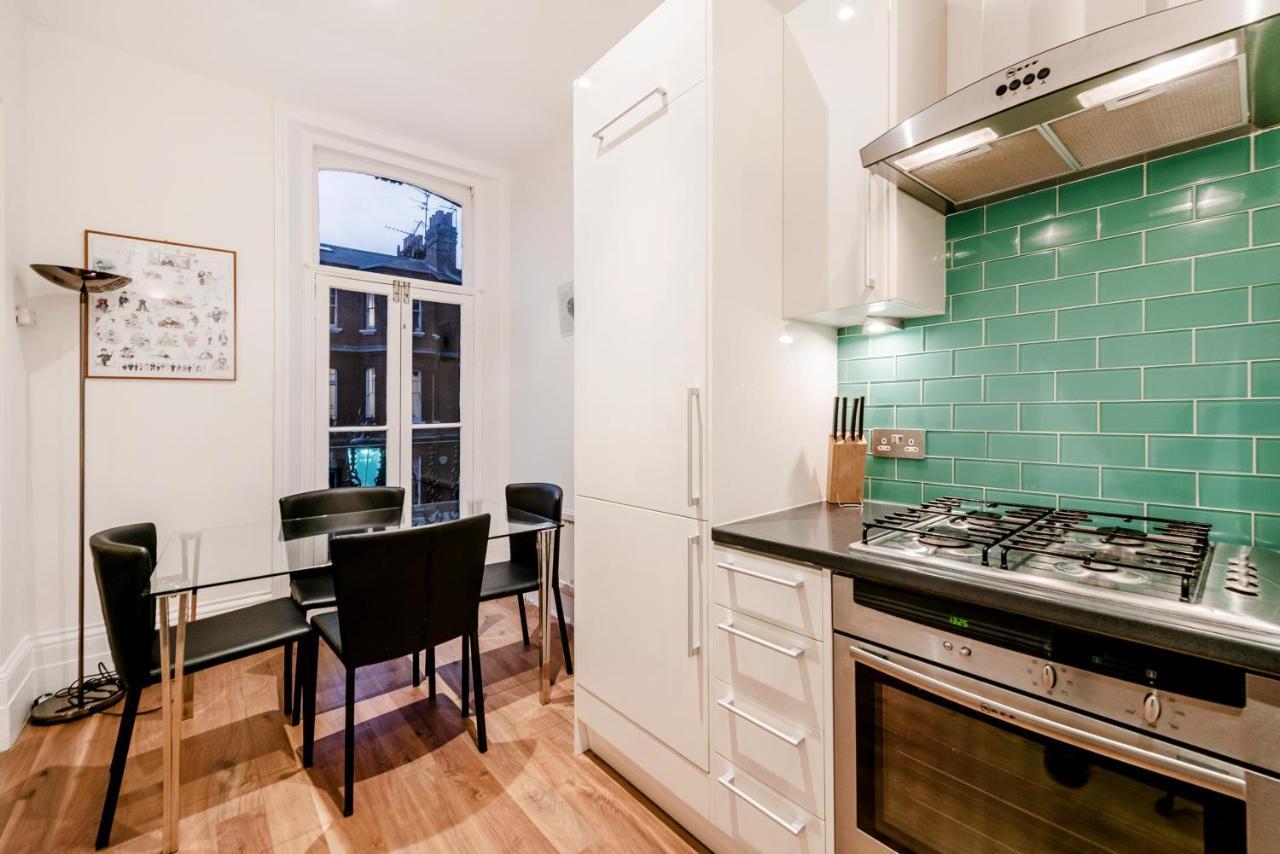 Lovely 2 Bedroom Flat In The Heart Of Chelsea Londen Buitenkant foto